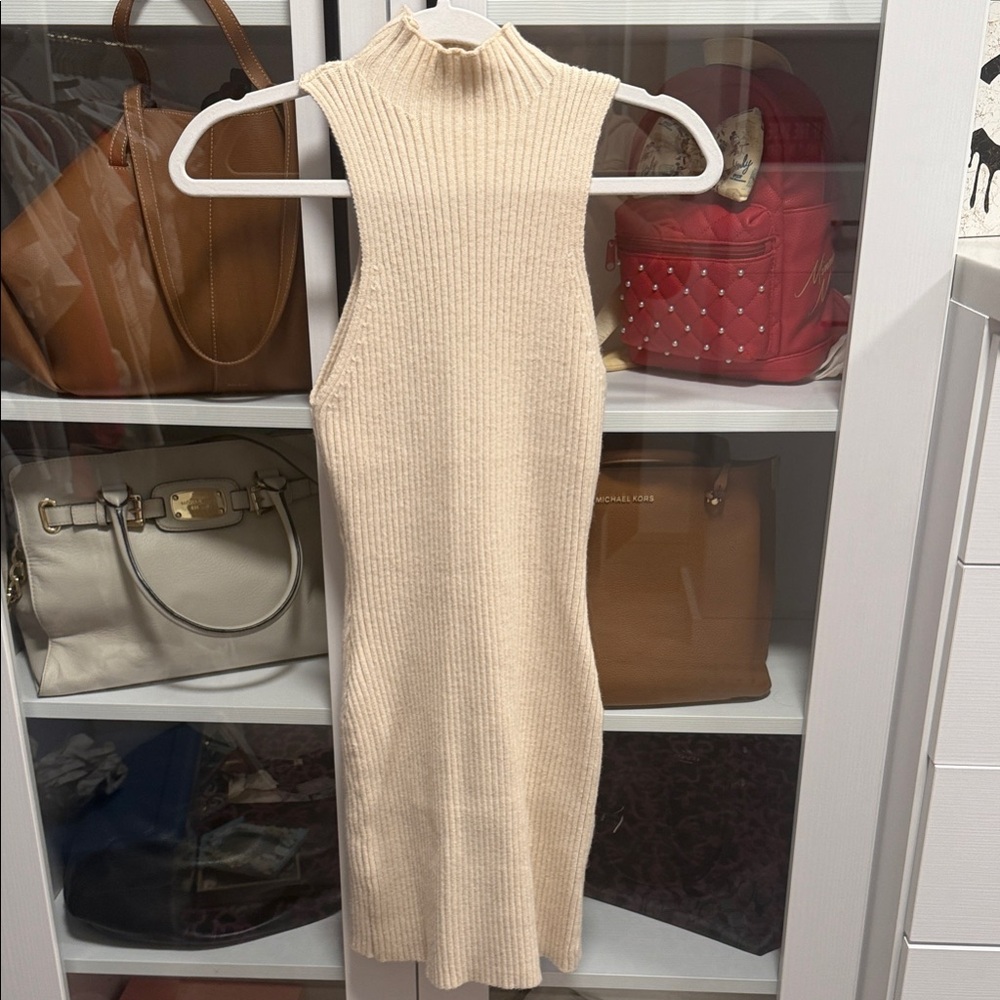 Chic Sleeveless Beige Knit Sweater Dress